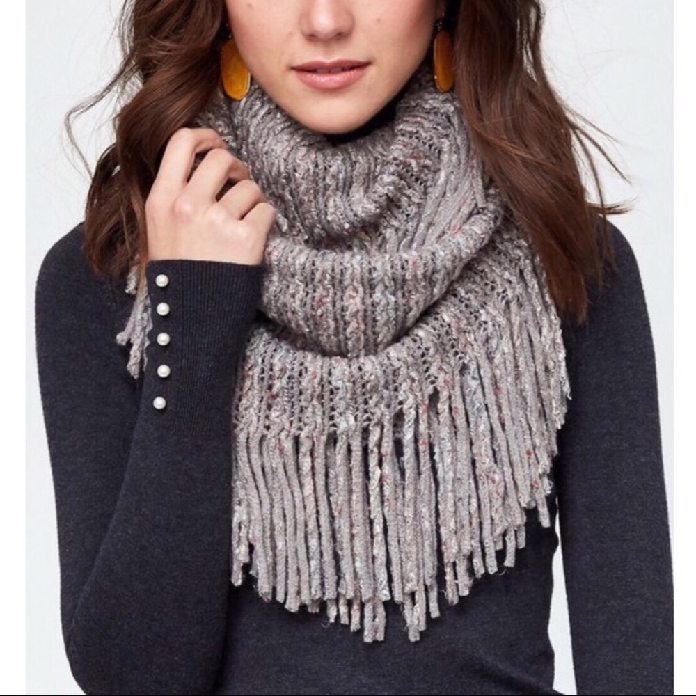 Gray boucle knit fringe scarf